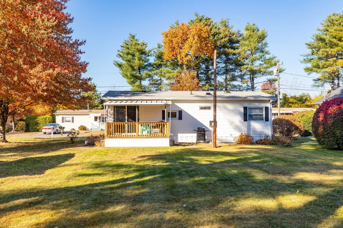 Photo of 6 Red Oak Drive