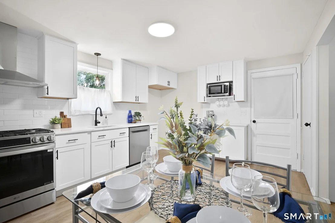 Photo of 31 Meadowlark Road
