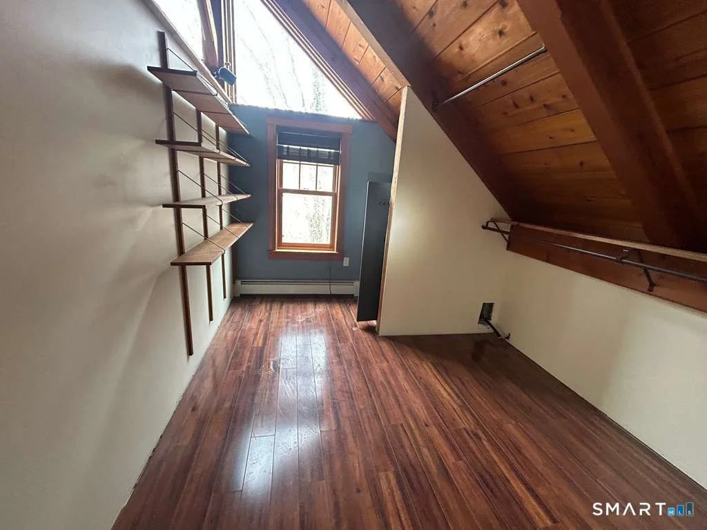 Photo of 17 Comstock Avenue