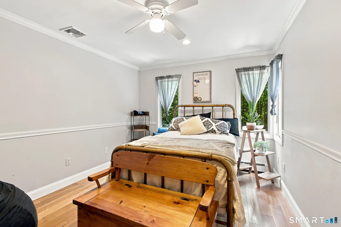 Photo of 170 Bushy Hill Road