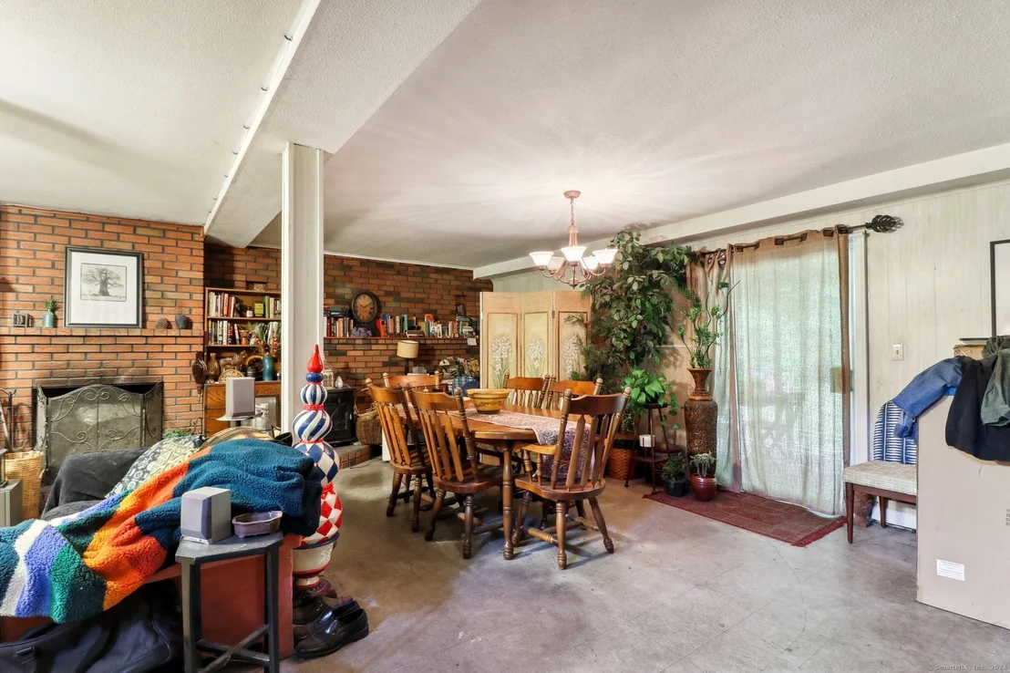 Photo of 233 Newton Street
