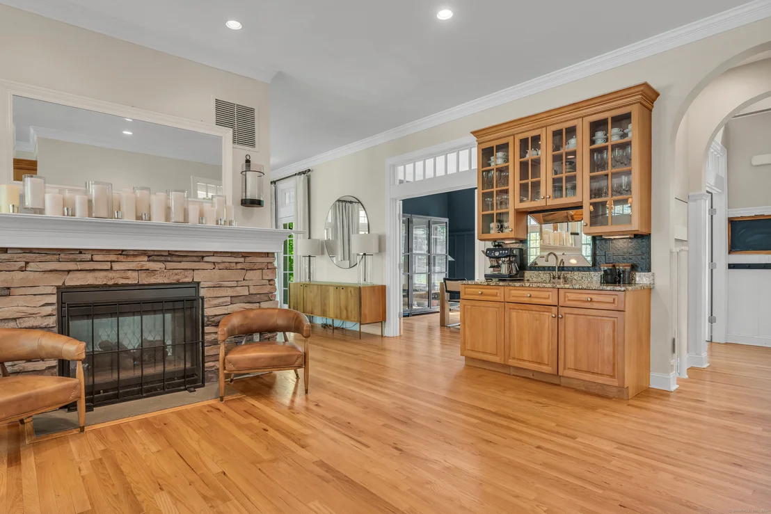 Photo of 101 Lynn Drive