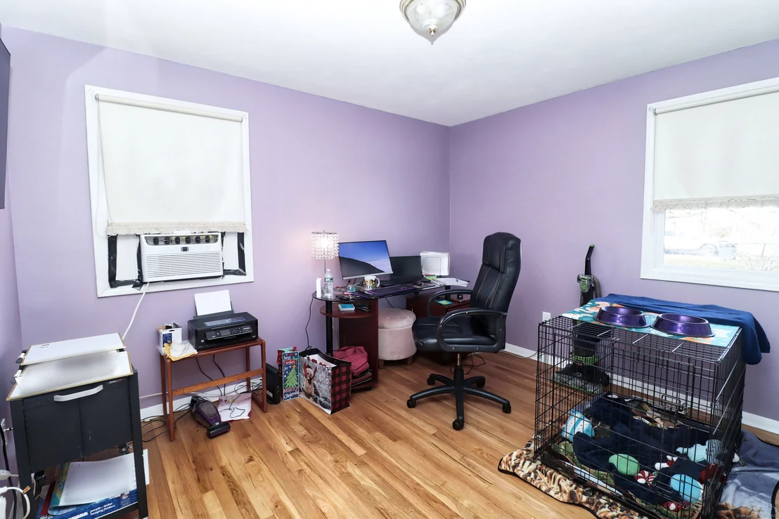 Photo of 237 Bradford Road