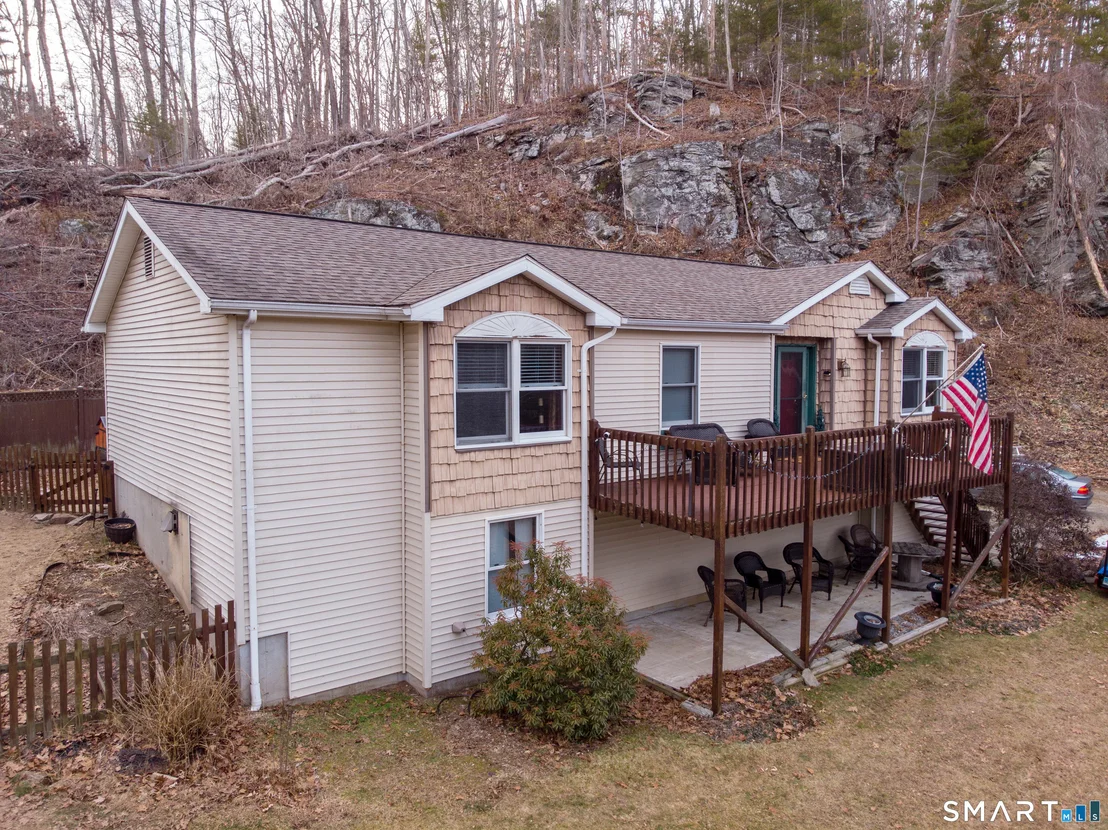 Photo of 150 Searles Road