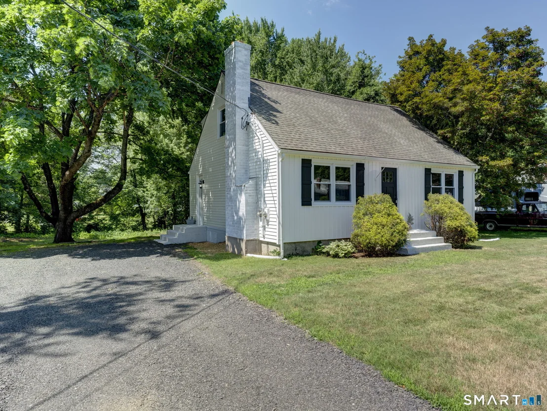 Photo of 27 Meadow Road