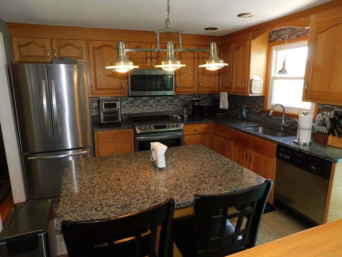 Photo of 212 Willowcrest Drive