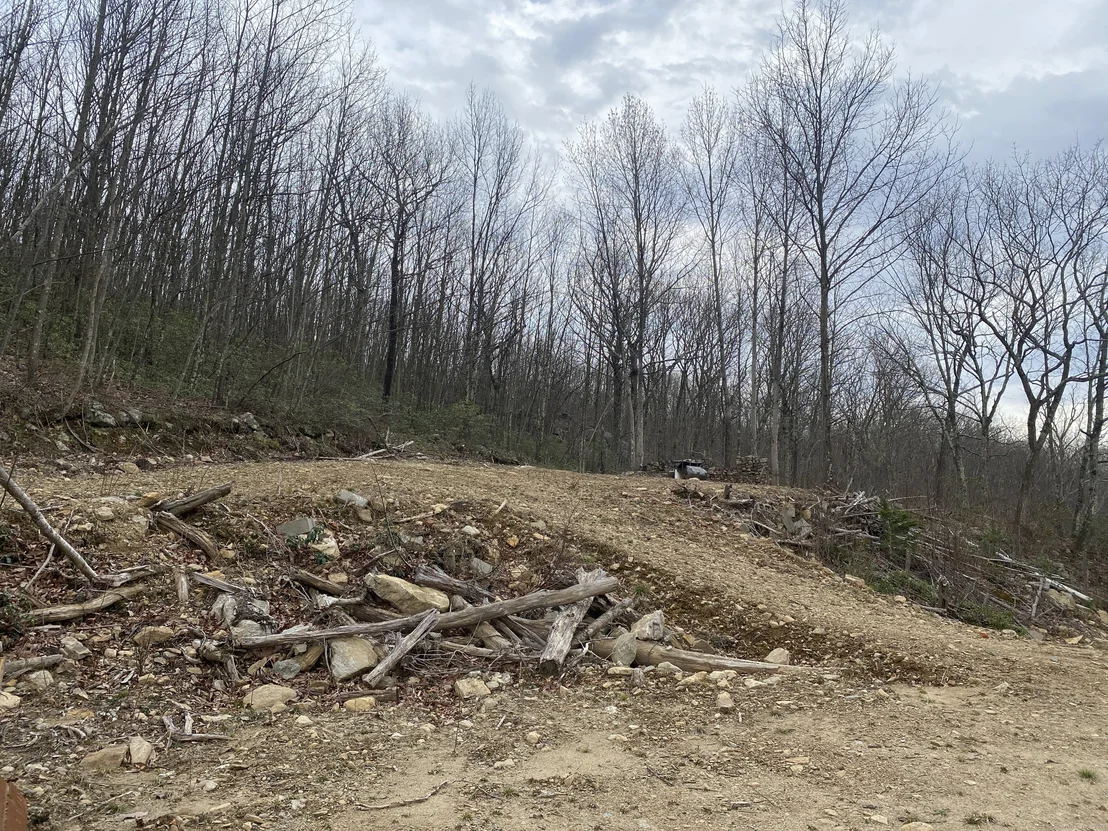 Photo of 52 Chestnut Hill Road