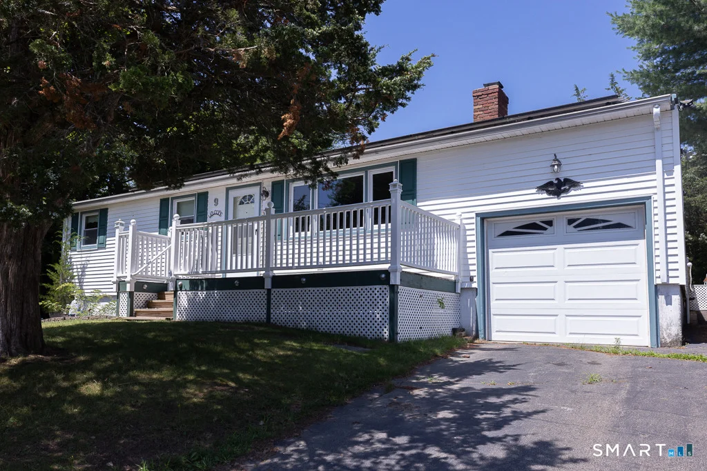Photo of 9 Whitewood Road