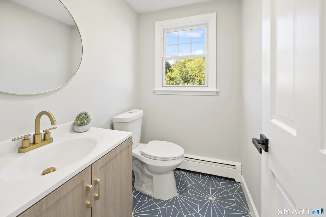 Photo of 325 Circle Drive