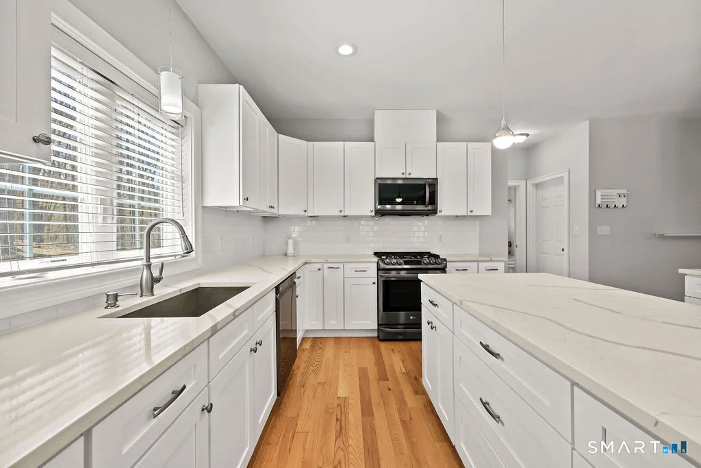 Photo of 359 Hammertown Road