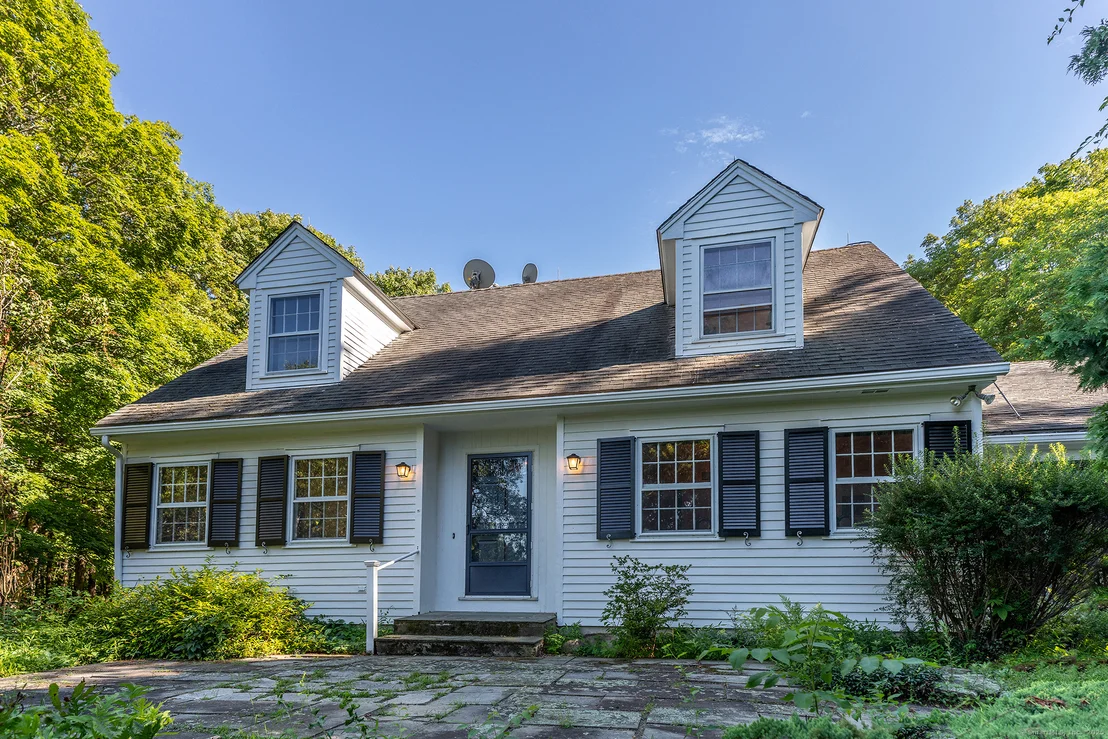 Photo of 242 Tophet Road