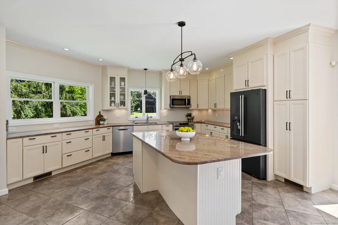 Photo of 577 Griffin Road