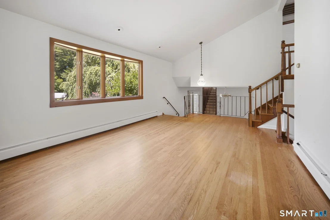 Photo of 40 Eastview Drive