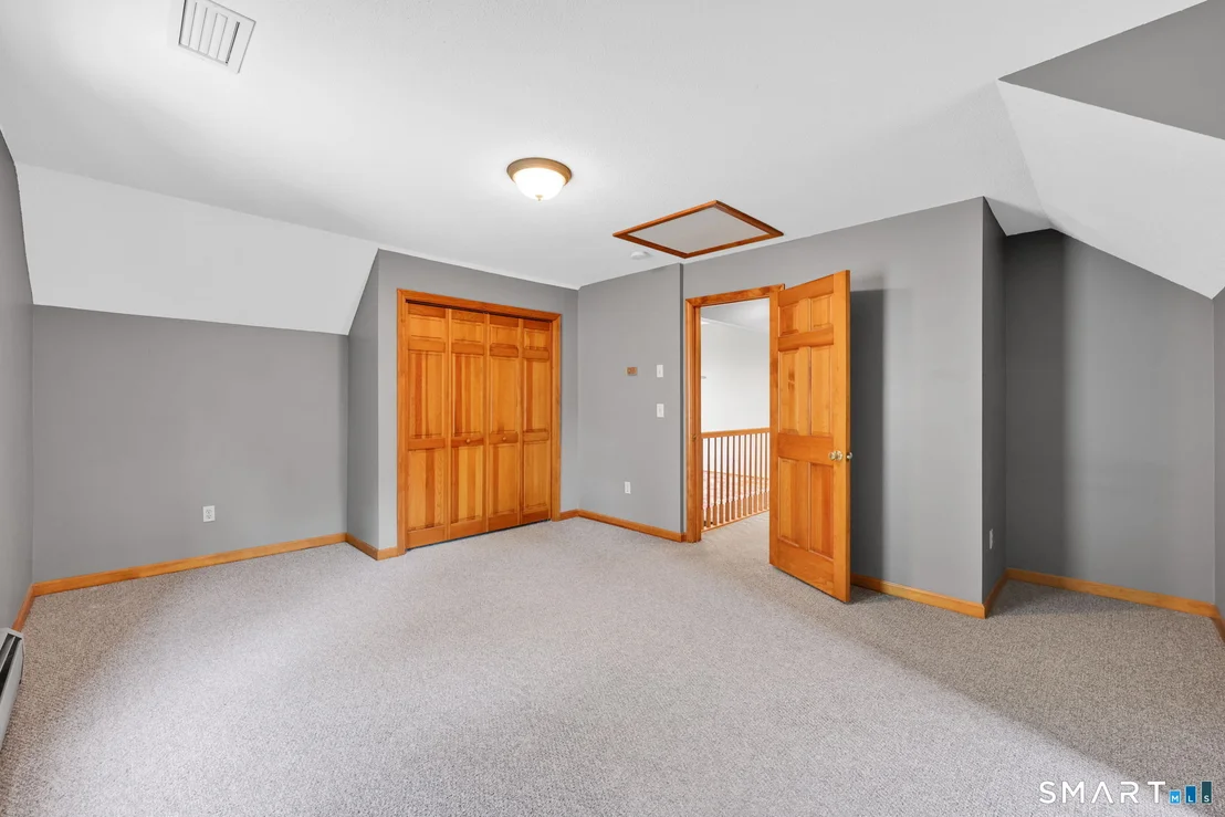 Photo of 32 Laurel Drive