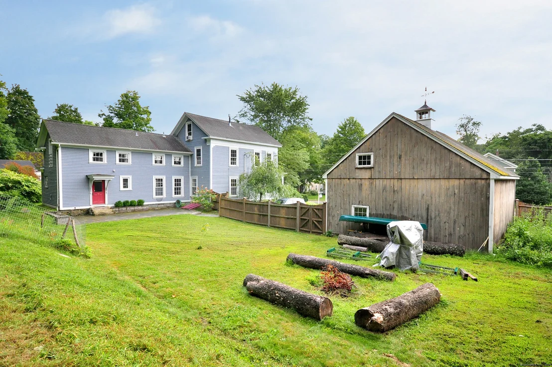 Photo of 19 Maple Avenue