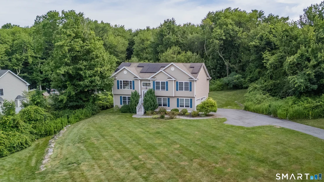 Photo of 122 Uconn Drive