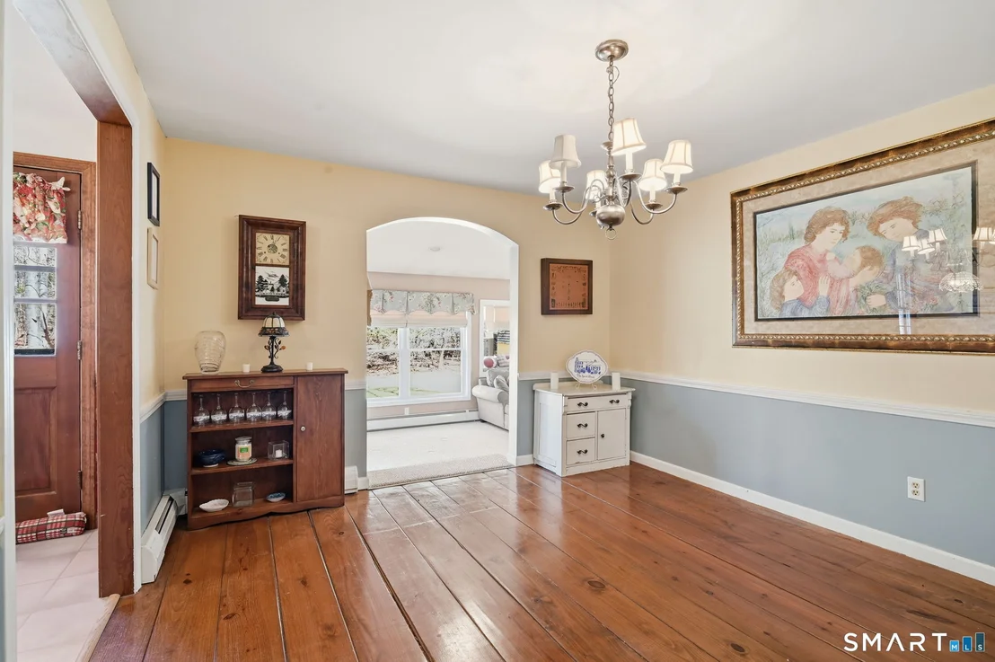 Photo of 96 Green Tree Lane