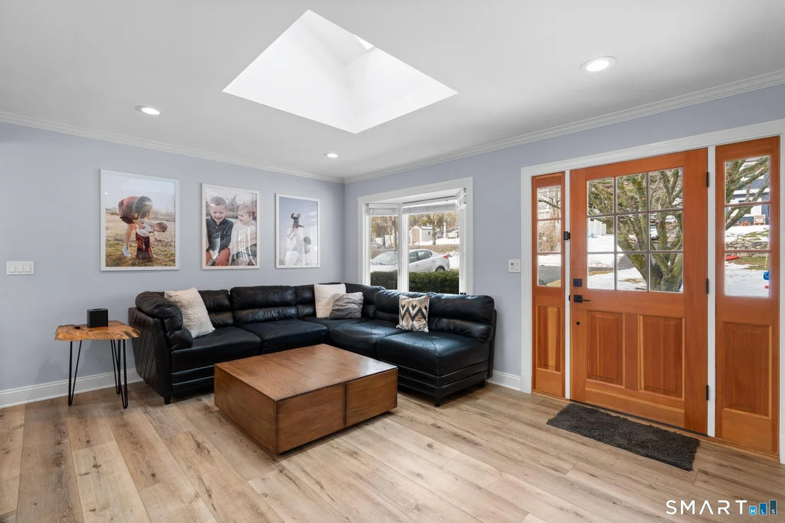 Photo of 136 Shadow Ridge Road