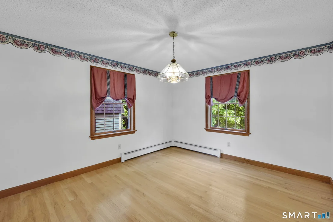 Photo of 28 Heather Lane