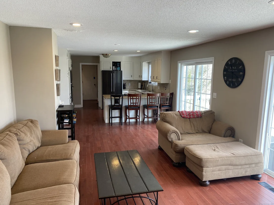 Photo of 302 Neill Drive