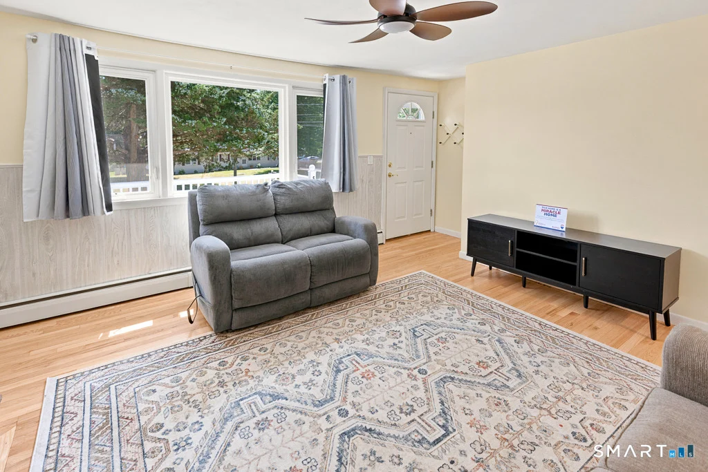 Photo of 9 Whitewood Road