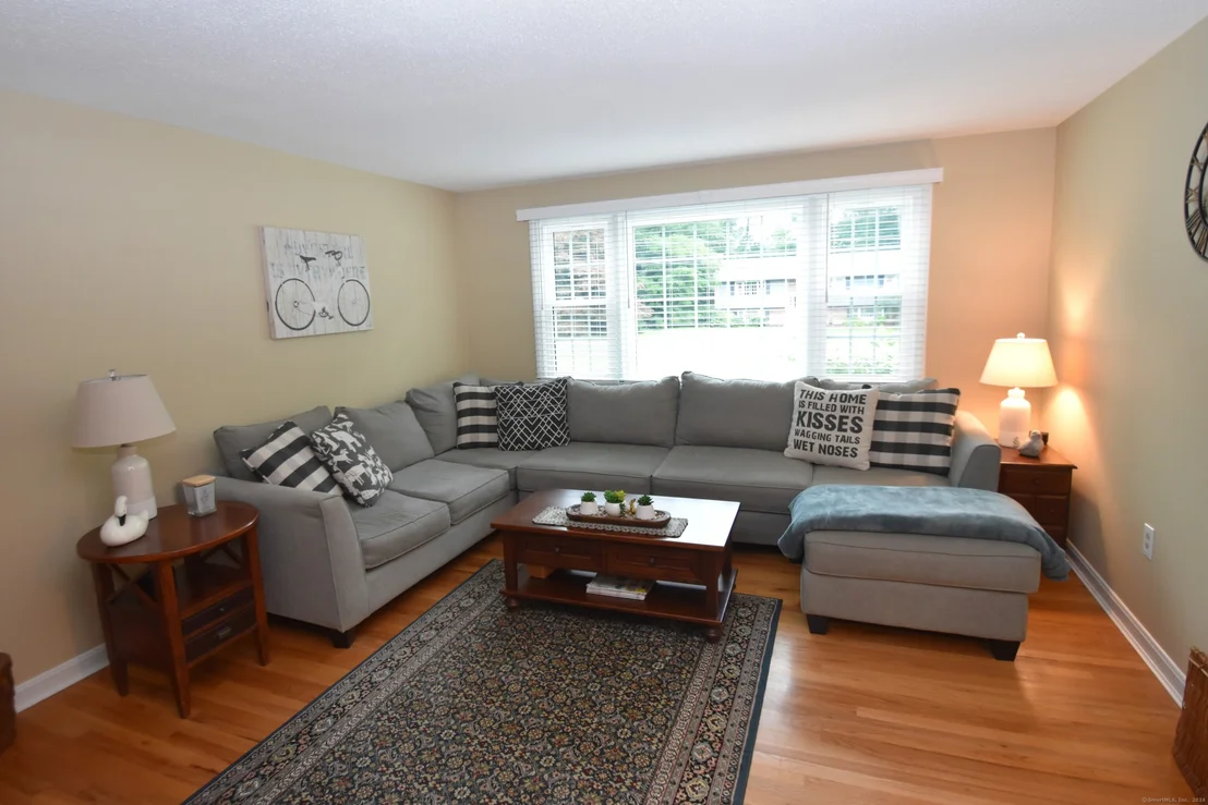 Photo of 76 Blue Ridge Drive