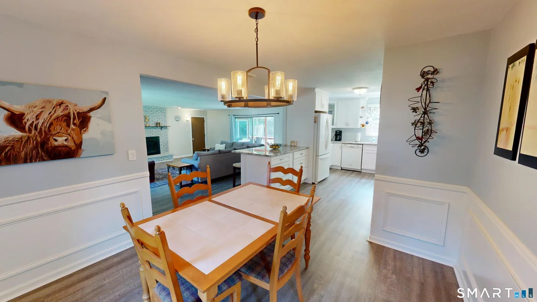 Photo of 341 Sharon Drive