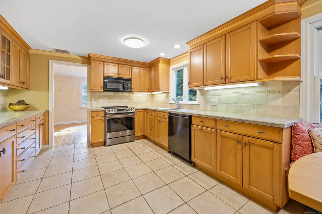Photo of 1167 Marion Road