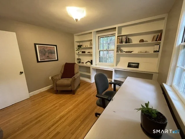 Photo of 6 Harvard Road