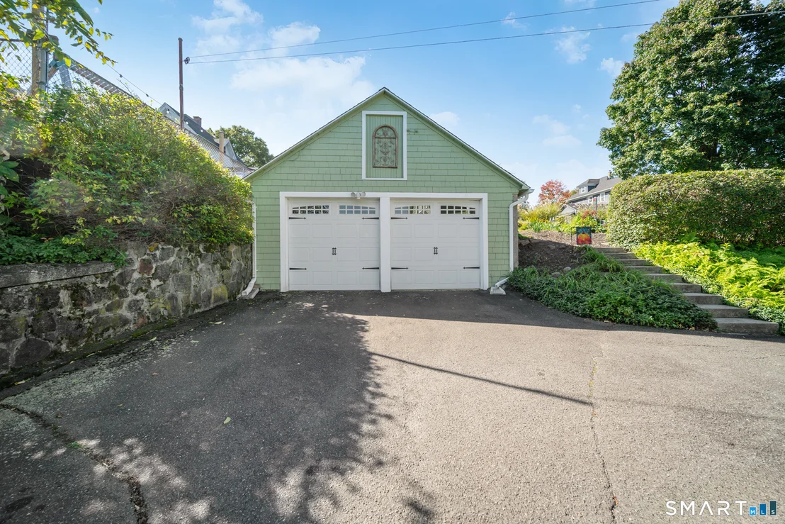 Photo of 64 May Avenue