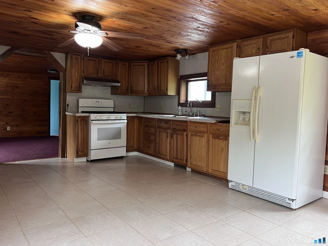 Photo of 136 Lillibridge Avenue