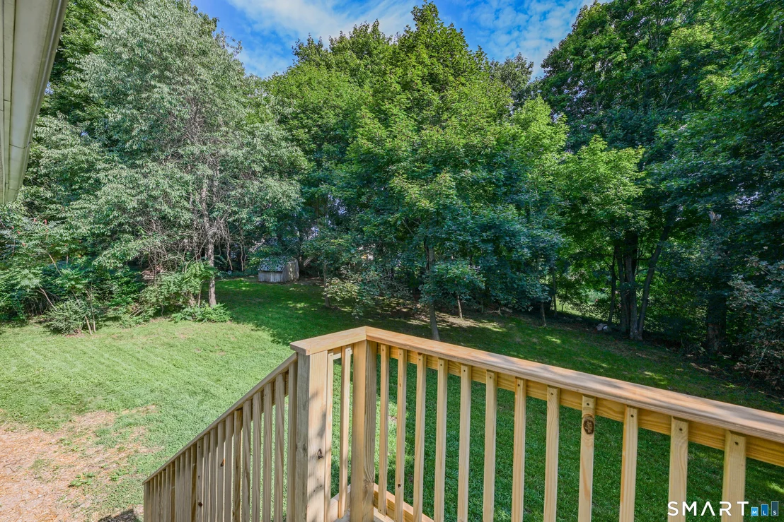 Photo of 93 Cookes Ridge