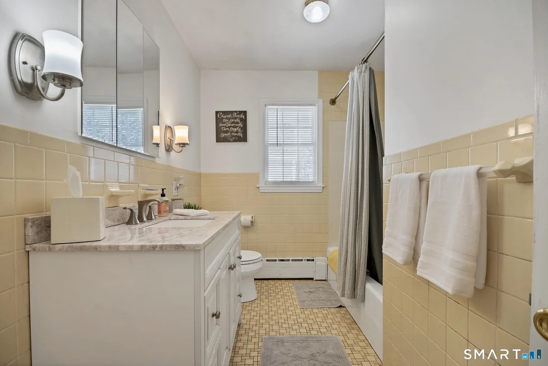 Photo of 79 Longview Street