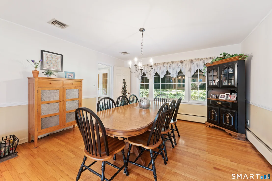 Photo of 98 Merwin Circle