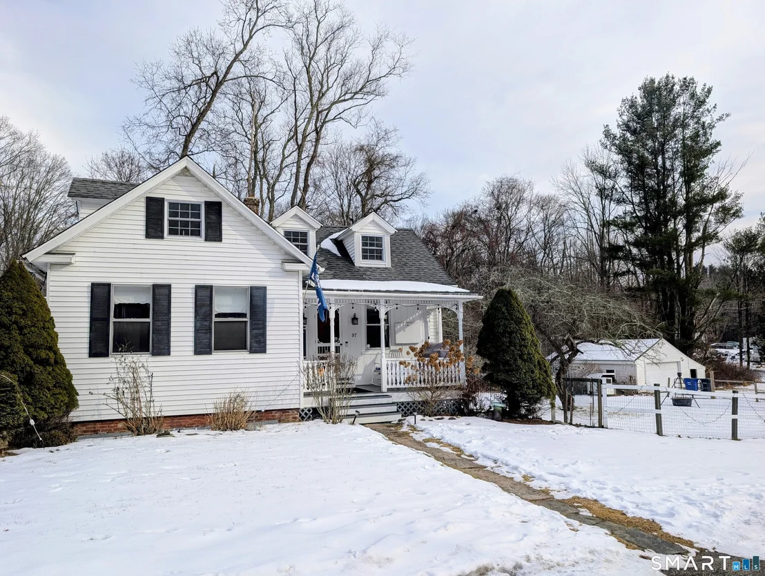 Photo of 97 Armstrong Road