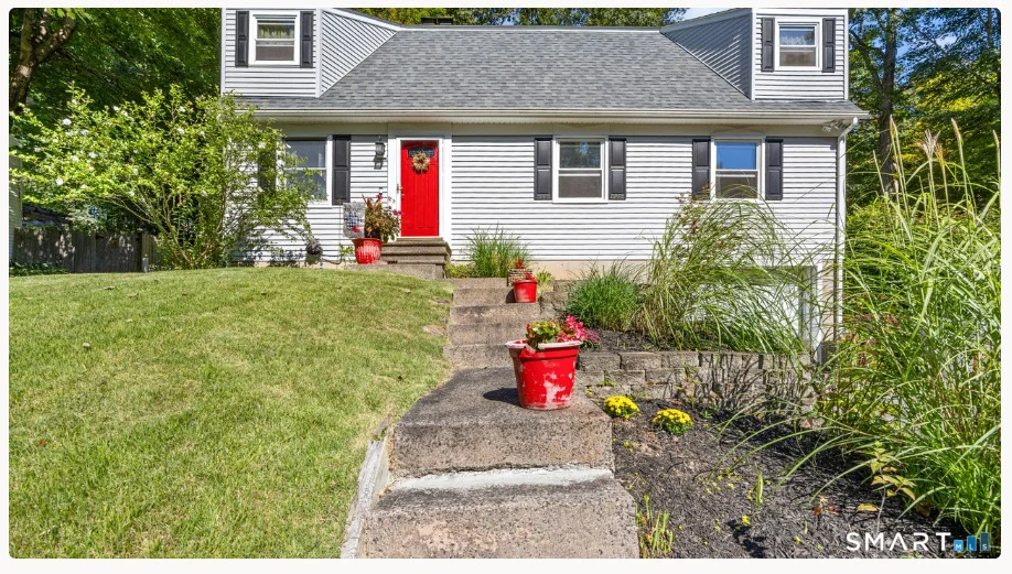 Photo of 138 Red Robin Road