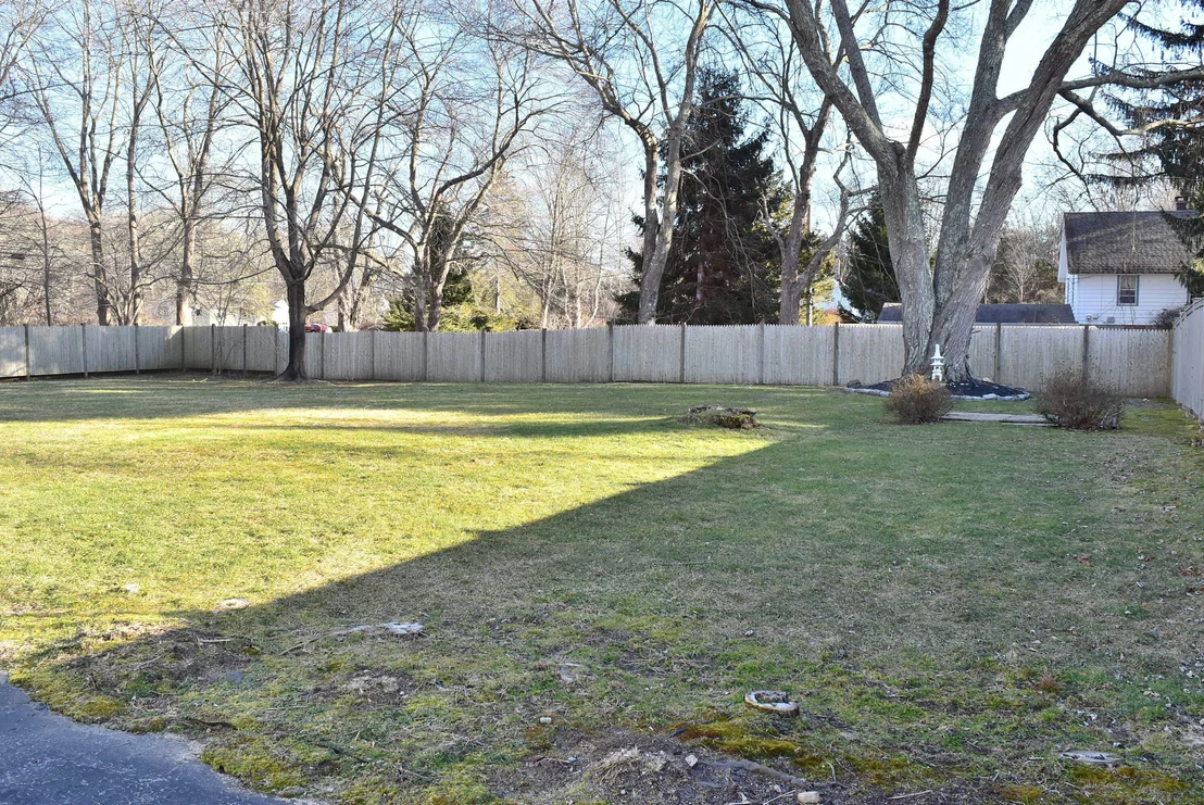 Photo of 2 Colonial Drive