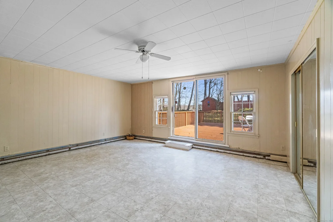 Photo of 143 Highview Avenue