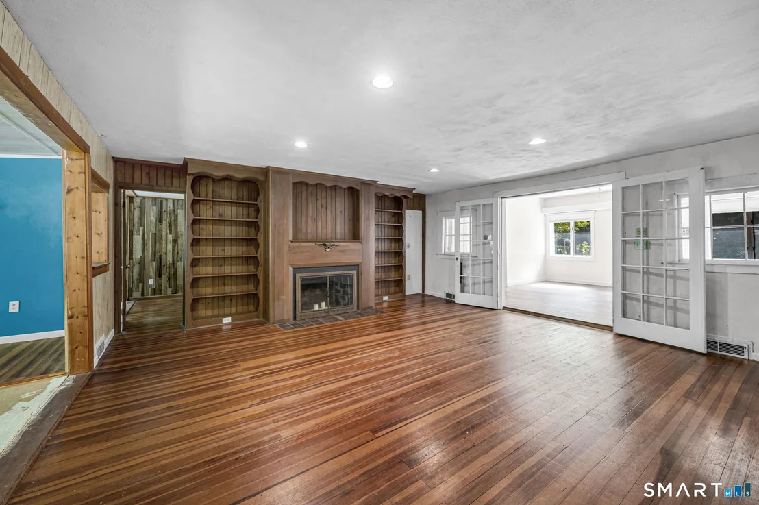 Photo of 8 Crescent Beach Drive