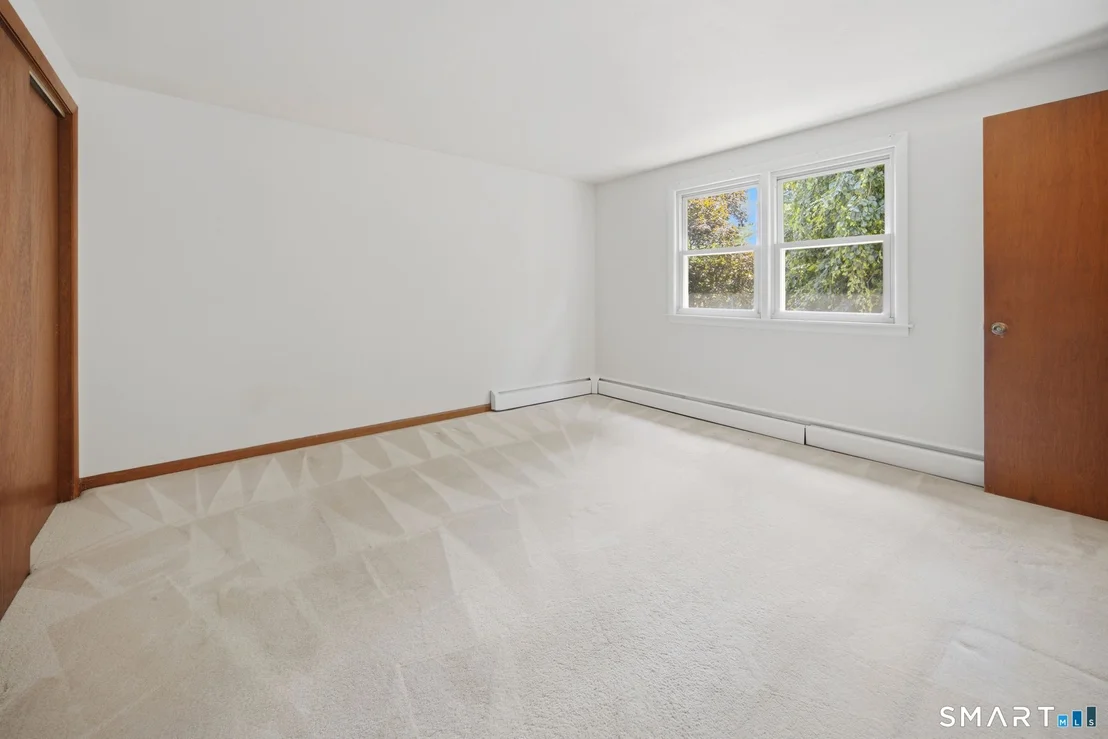 Photo of 40 Eastview Drive