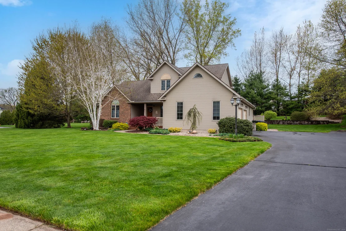 Photo of 73 Blossom Way