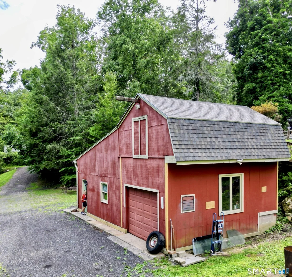 Photo of 120 Spring Hill Road