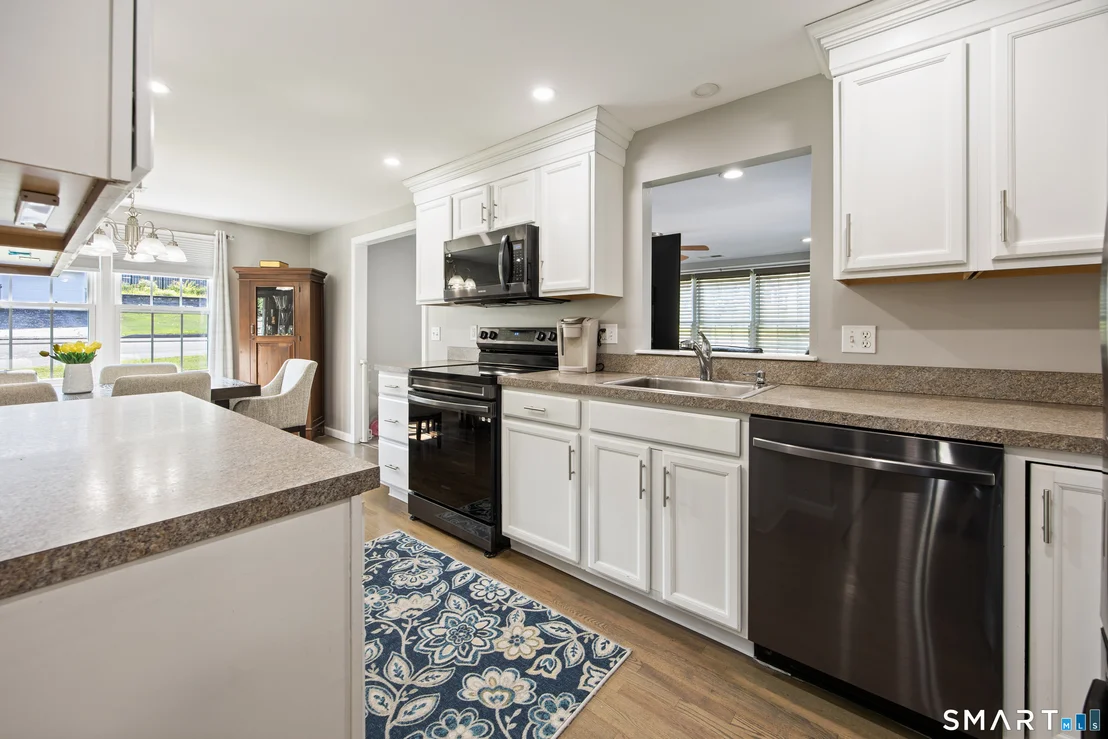 Photo of 183 Plainfield Drive