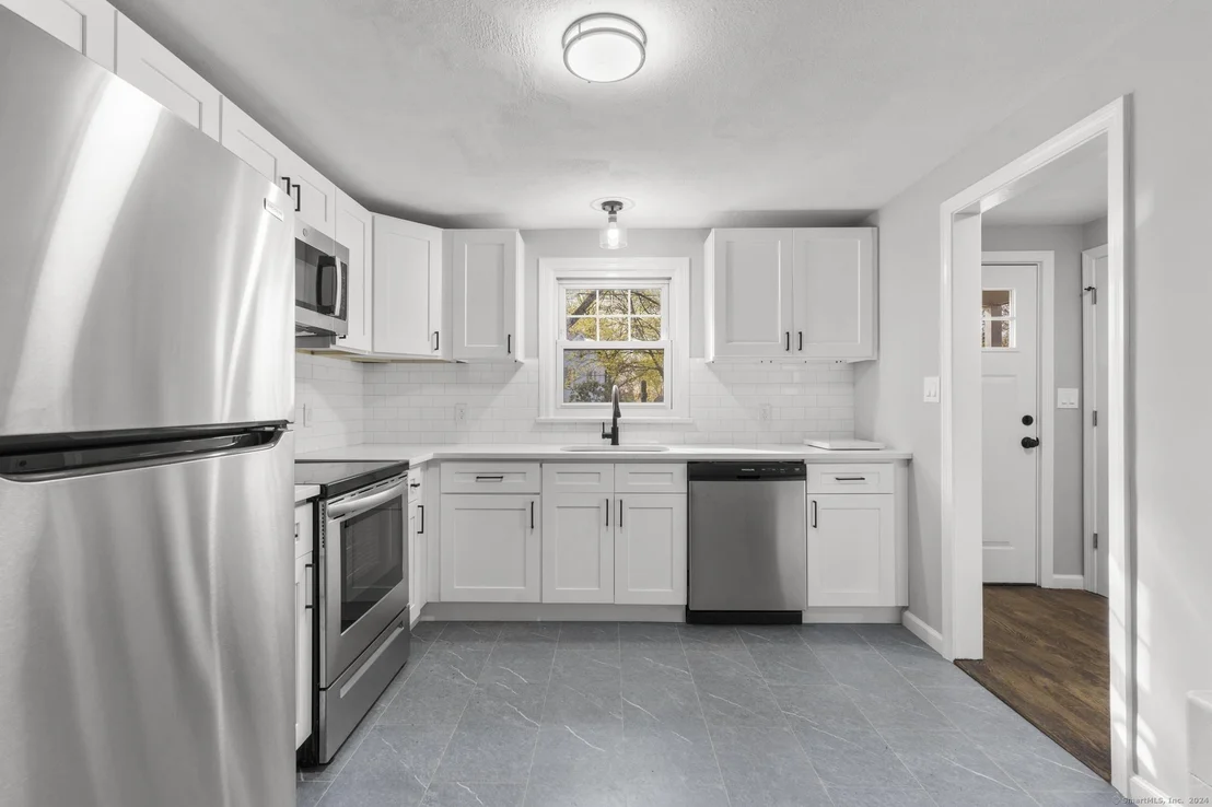 Photo of 85 Cold Spring Circle