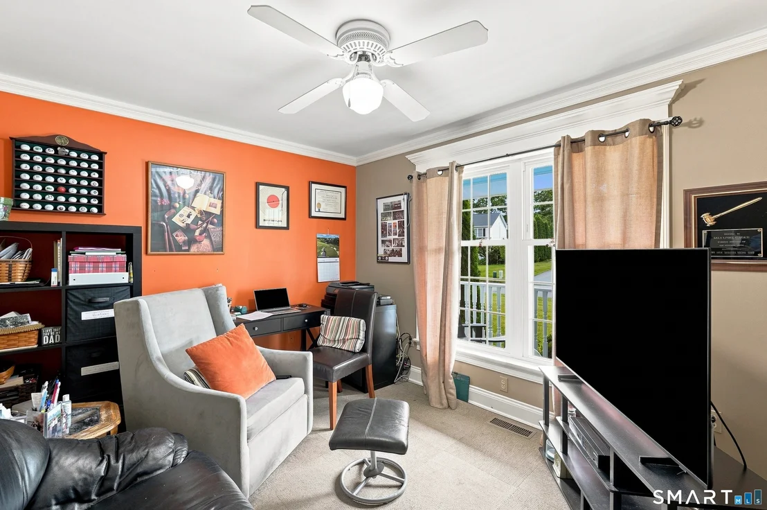 Photo of 263 Georgetown Drive