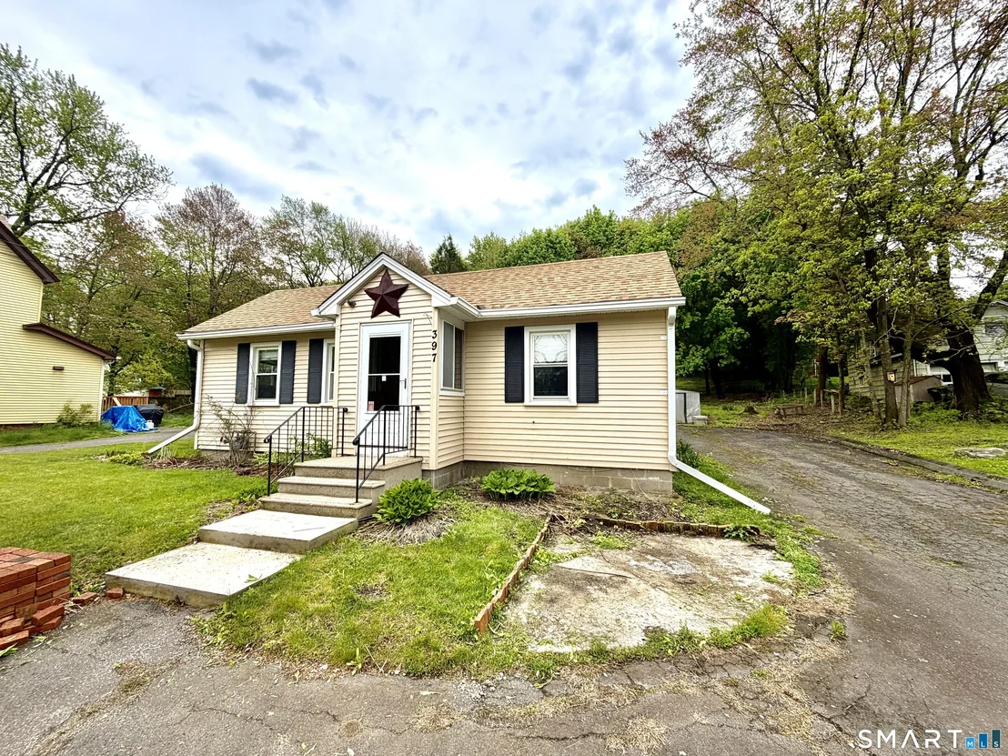 Photo of 397 Main Street