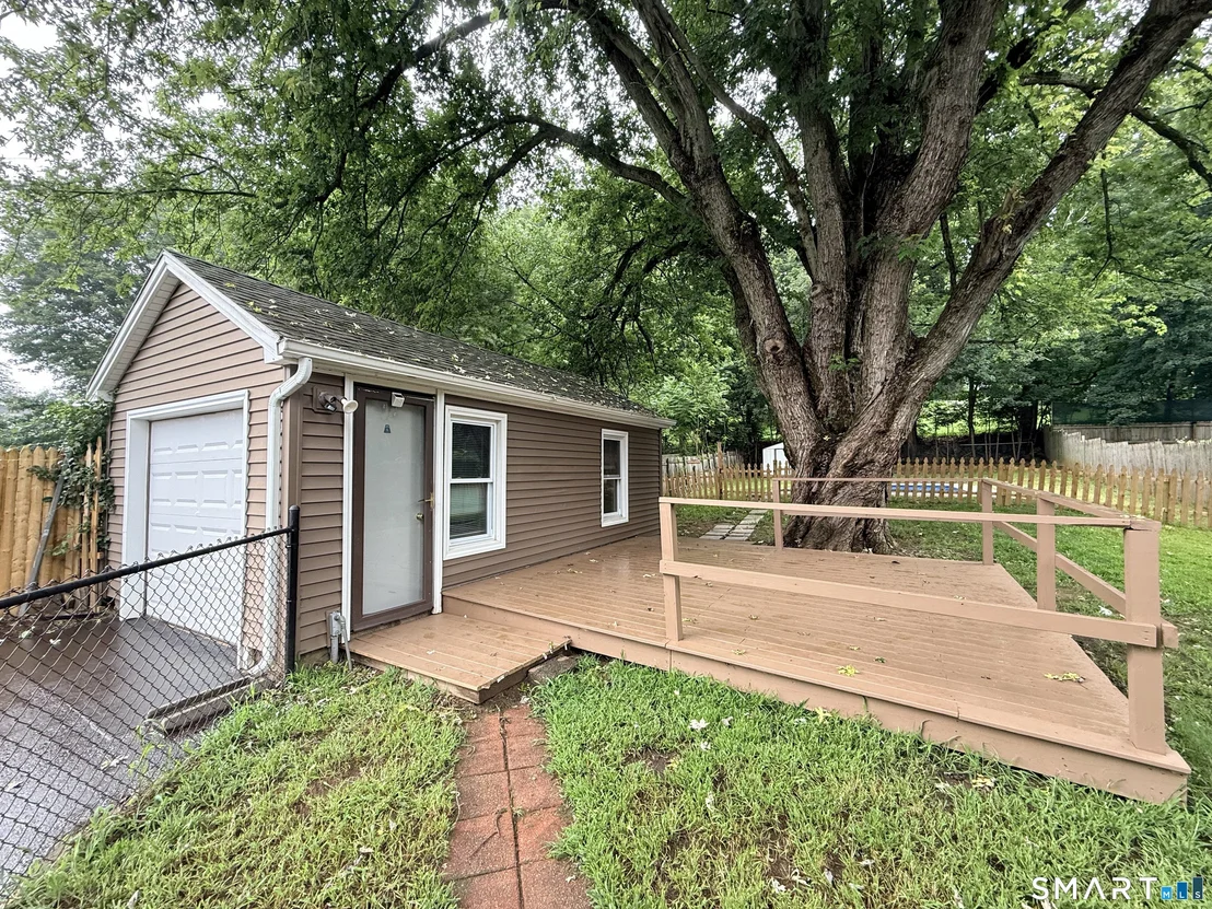 Photo of 62 Mowry Avenue