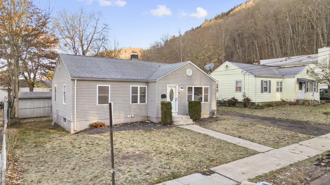 Photo of 76 Taylor Avenue