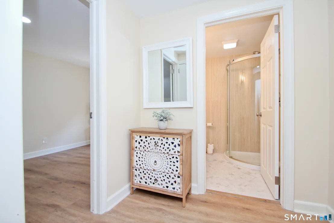 Photo of 11 Esther Avenue