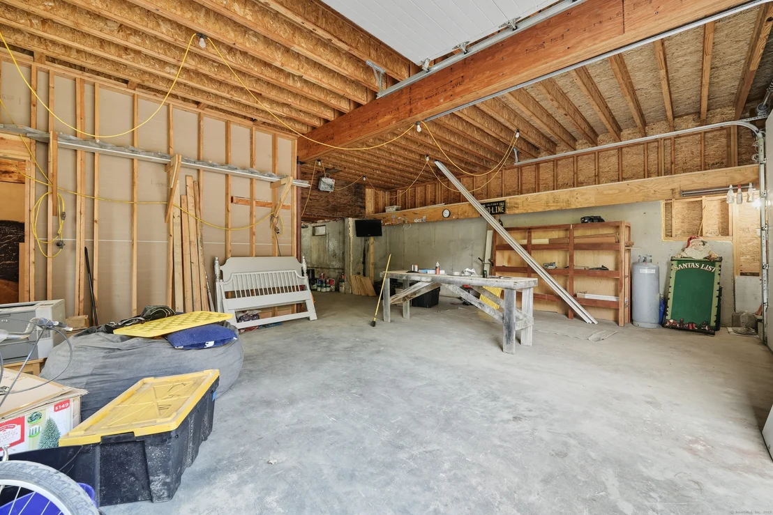 Photo of 190 Cider Mill Road